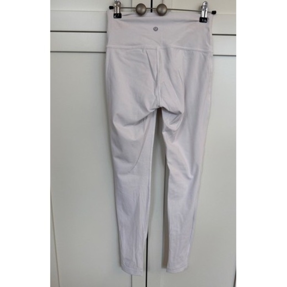 Lululemon White Size 6 Double Lined‎ Align 28" Tight - Picture 6 of 11